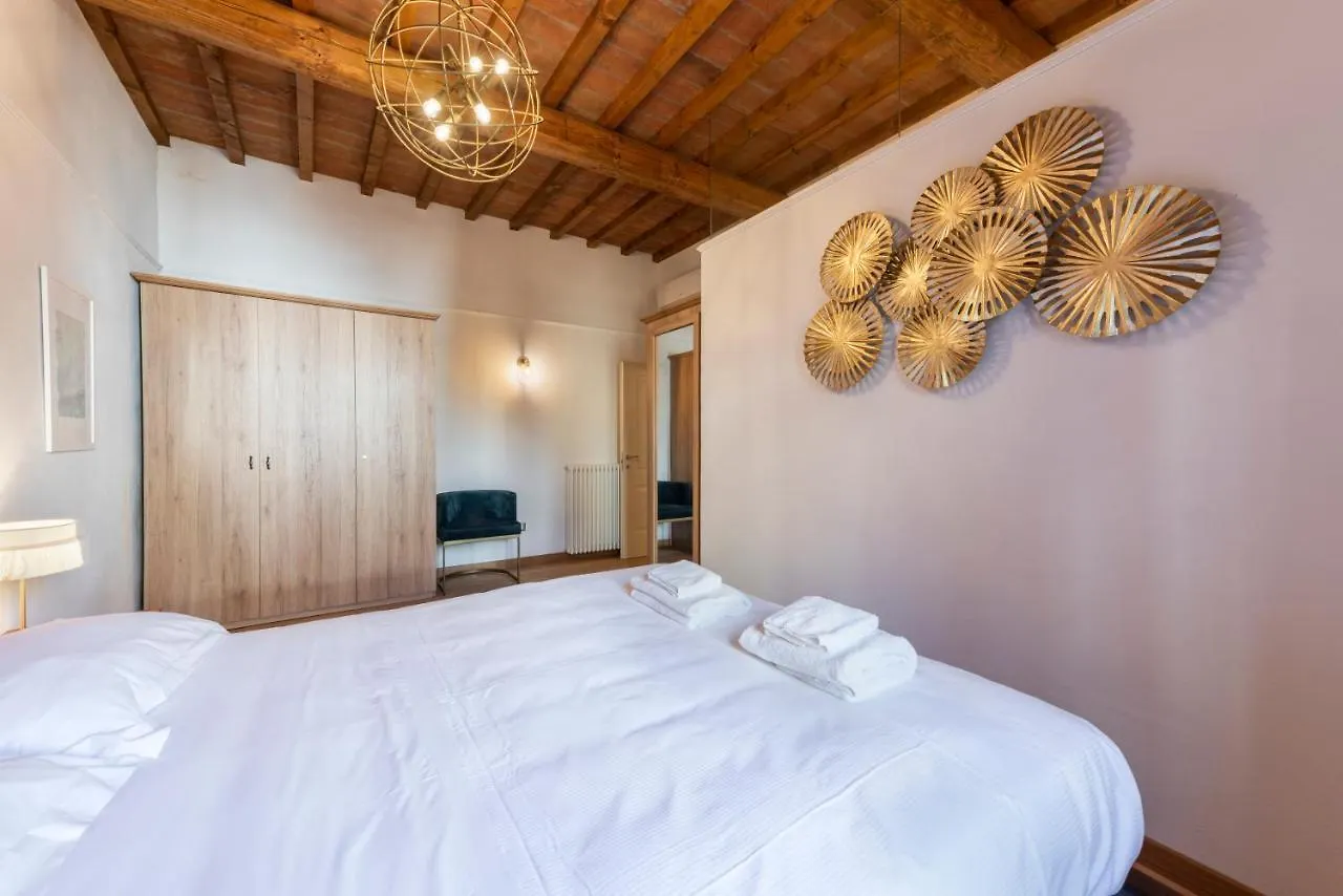 Rose By Mmega Apartment Florence Italy